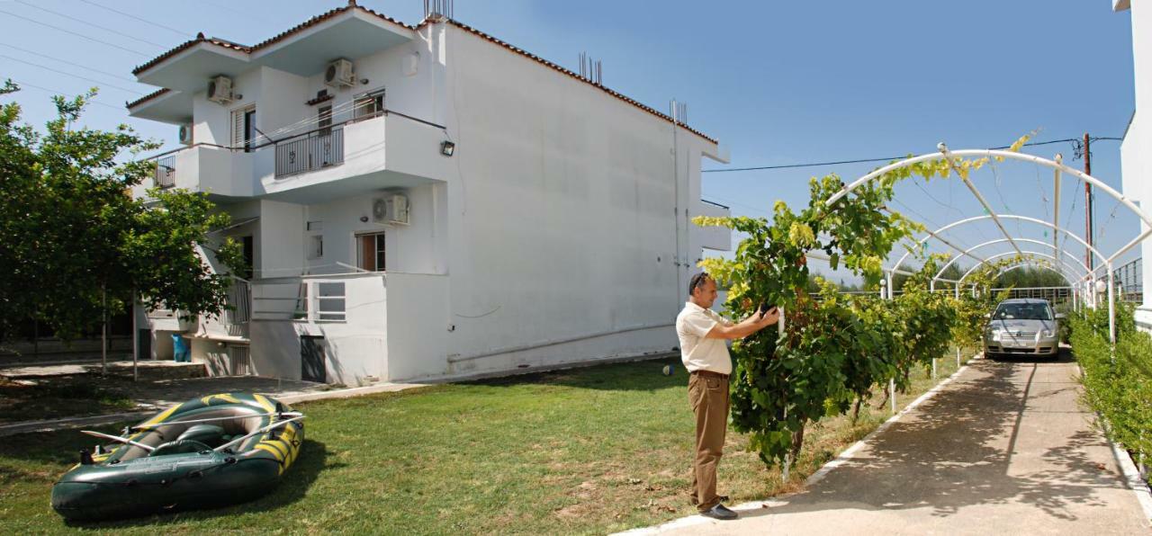 Kostas Family House Appartement Káto Ássos Buitenkant foto