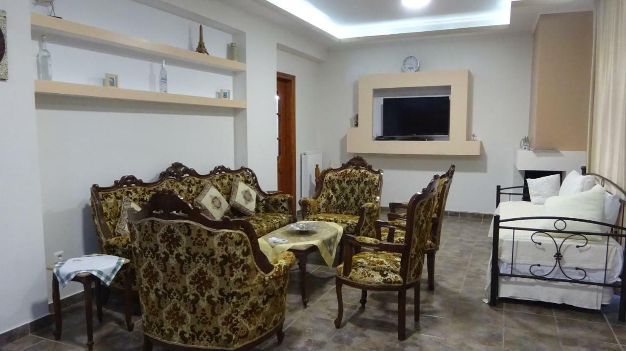 Kostas Family House Appartement Káto Ássos Buitenkant foto